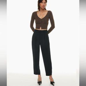 Aritzia Wilfred Carrot Pants - SZ 2 - Color Black (Short - Below 5’3 length)